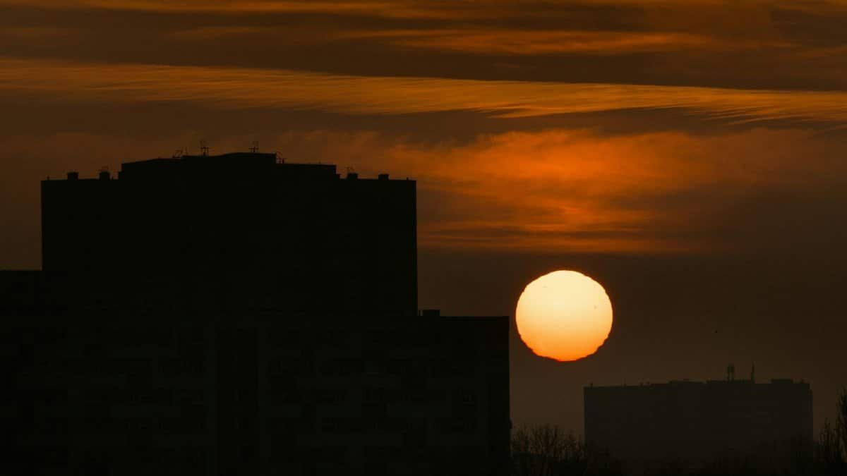 sunrise eastern communist residential district block