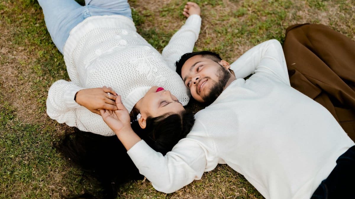 Free stock photo of indian couple, indian outfit, indian pre wedding